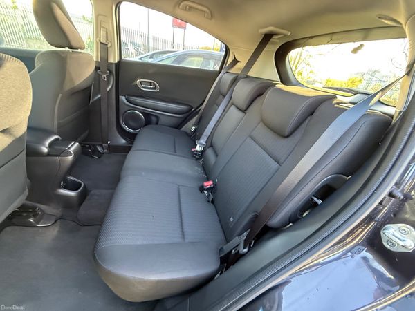 2017 Honda HR-V(VEZEL) 1.5 Hybrid Automatic 385913922