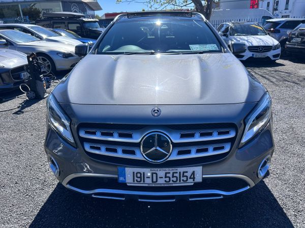 2019 MERCEDES GLA 220 PETROL PREMIUM 4 MATIC 4WD 385915574
