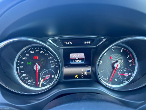 2019 MERCEDES GLA 220 PETROL PREMIUM 4 MATIC 4WD 385915582