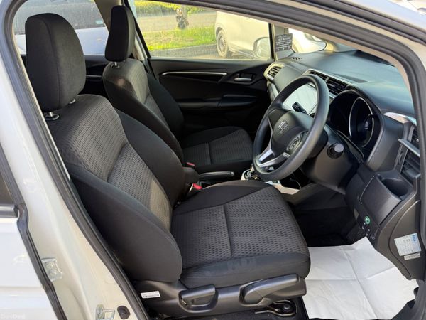 2019 HondaJAZZ/ Fit 1.5 Hybrid Automatic 385917402