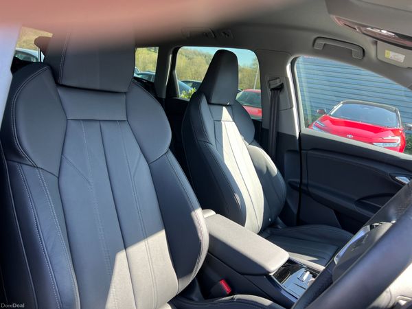 2025 Audi Q6 E-Tron 83kWh Sport - Fully Electric 385929546