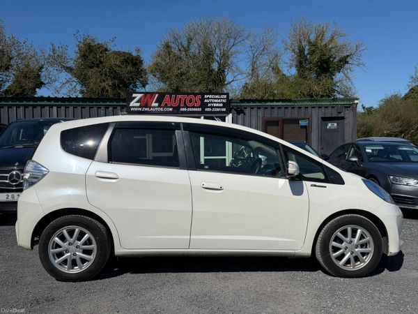 12 Honda Fit  Hybrid 1.3 385937262