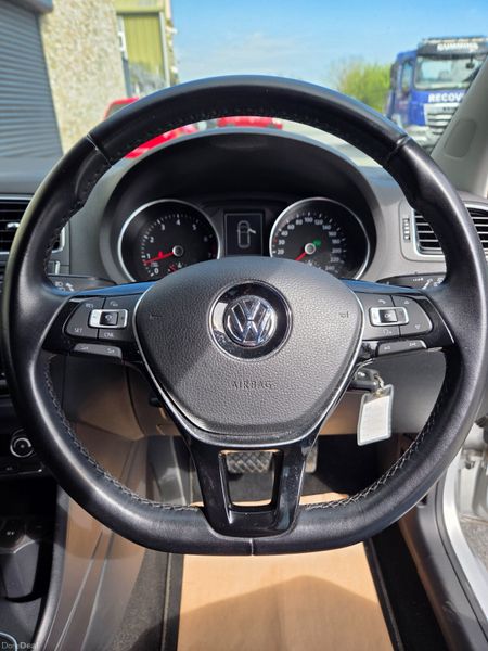2015 vw polo  1.2tsi Comfortline 385938240