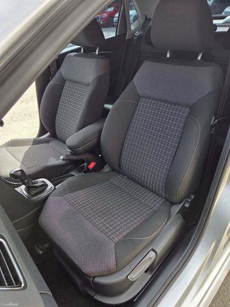 2015 vw polo  1.2tsi Comfortline 385938242