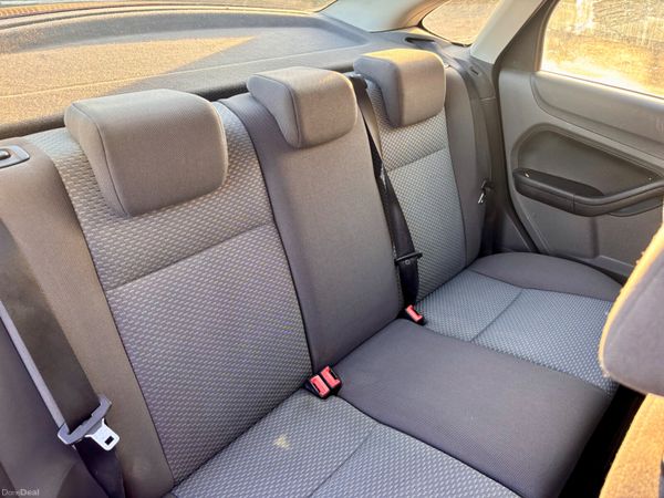 2007 Ford Focus LX*FRESH SERVICE* 386071940