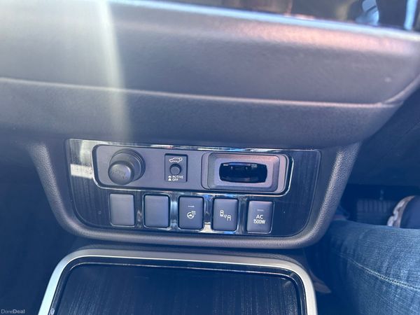 Mitsubishi Outlander 2017 Plug In Hybrid 386072982