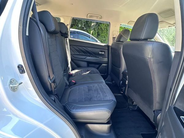 Mitsubishi Outlander 2017 Plug In Hybrid 386072992