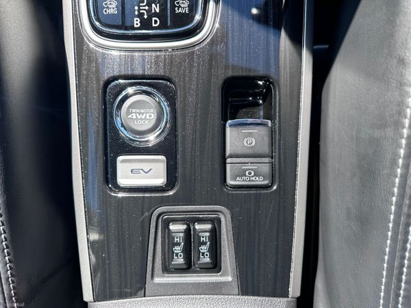 Mitsubishi Outlander 2017 Plug In Hybrid 386073006