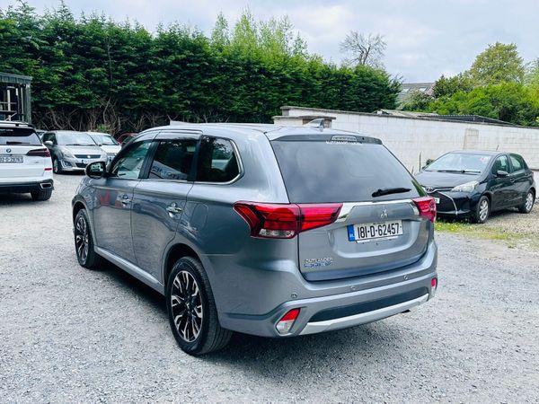 Mitsubishi Outlander 2018 Plug In Hybrid 386074042
