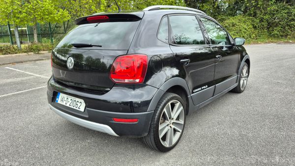 2014 Volkswagen Polo CROSS 1.2 TDI 386075384