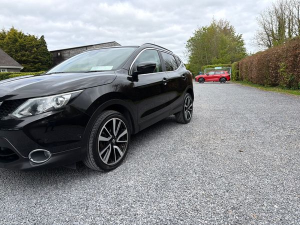 Nissan Qashqai 2015 DCI  SVE LOW Mileage 386079008