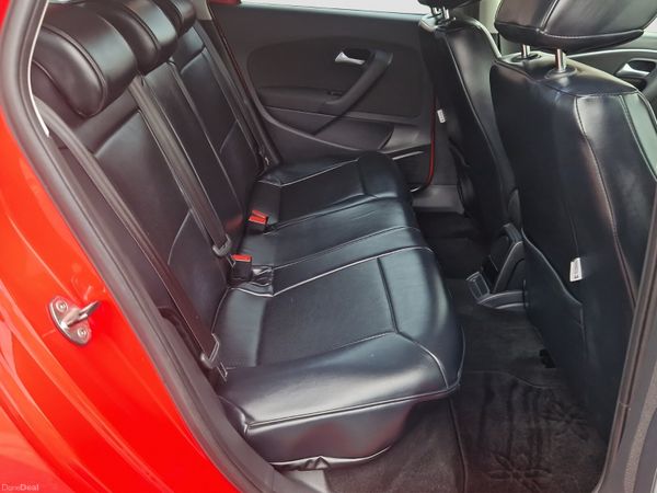 2017 VOLKSWAGEN POLO 1.2 AUTO **LEATHER SEATS** 386087862