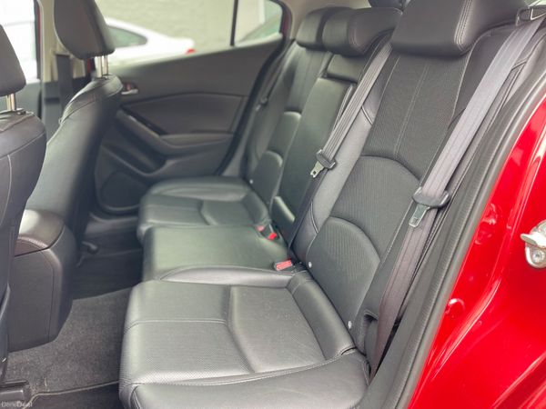 18 Mazda 3 2.2 Skyactiv-D GT Sport 386095772