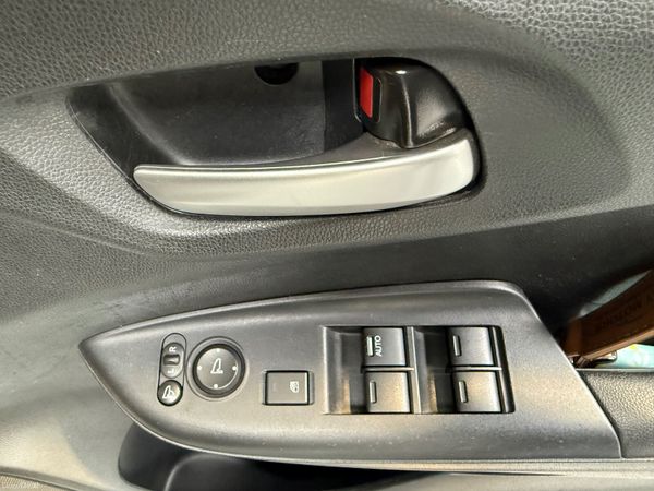 2015 Honda JAZZ/Fit 1.5 Hybrid Auto ,CarPlay 386142518