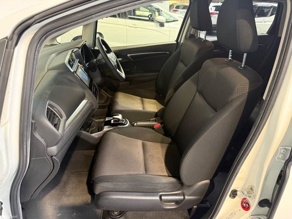 2015 Honda JAZZ/Fit 1.5 Hybrid Auto ,CarPlay 386142520