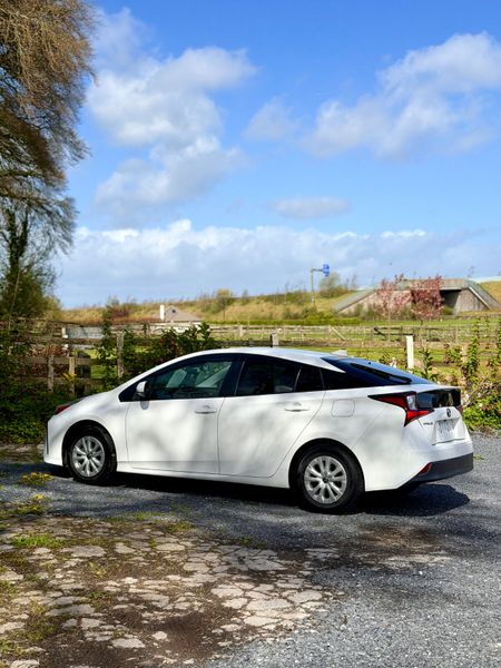 Toyota Prius 2021 386143712