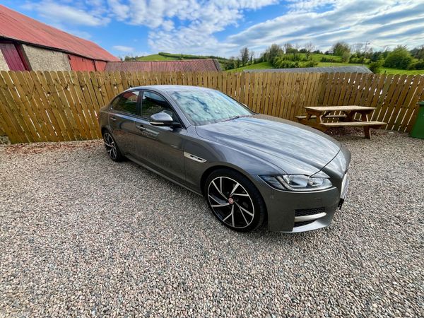 Jaguar XF 2018 386144462