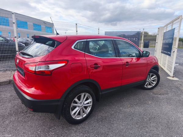 Nissan Qashqai 2015 1.2 PET SV, low Km only 141k 386117980