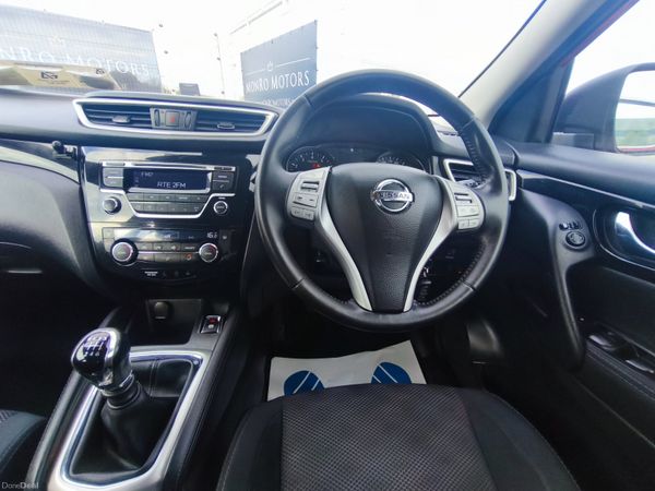Nissan Qashqai 2015 1.2 PET SV, low Km only 141k 386118012