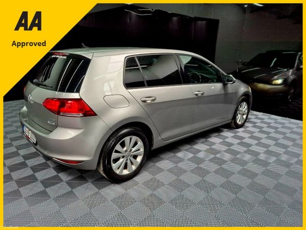 💥2016 Volkswagen Golf💥(Cruise Control+Warranty) 386128138