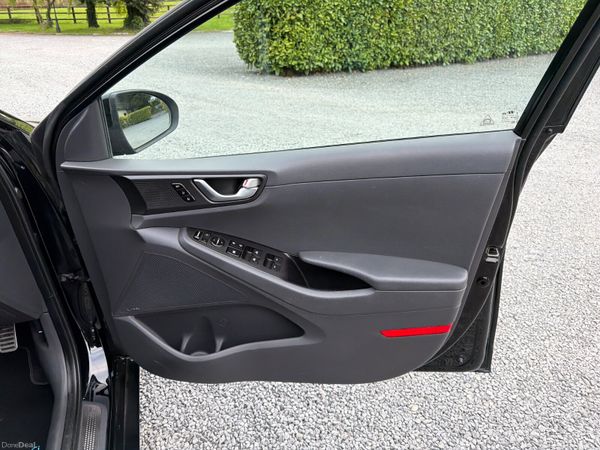 Hyundai IONIQ 2016 Premier SE 386129158