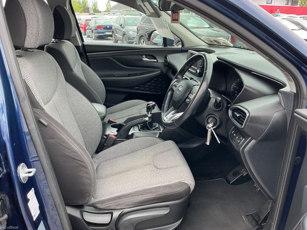 2018 HYUNDAI SANTA FE 2.2 CRDI 7 SEATER NEW NCT 386130606