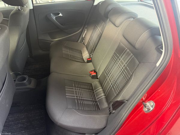 2015 Volkswagen Polo 1.2 Automatic,Petrol 386138240
