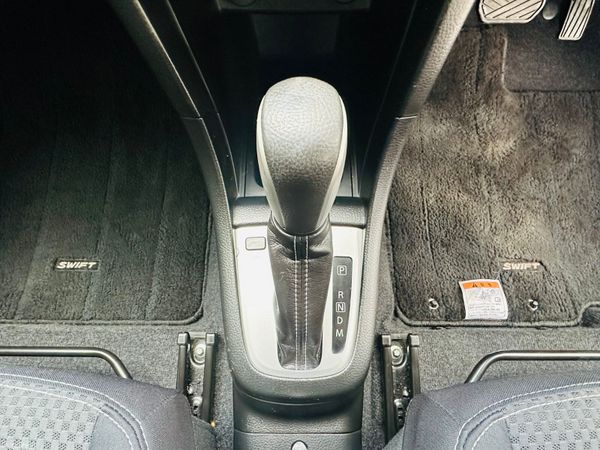 SUZUKI SWIFT 2015 AUTO RS EDITION 58000 KM 386264960