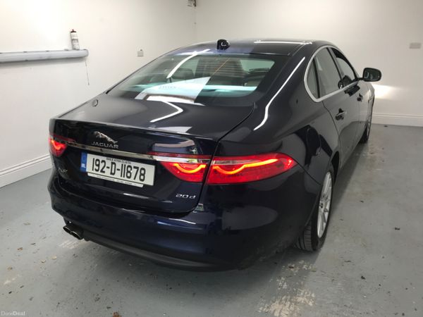 Jaguar XF 2019 386273080