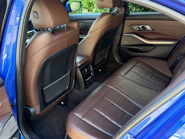 BMW 330e M Sport Pro Pack 386283988