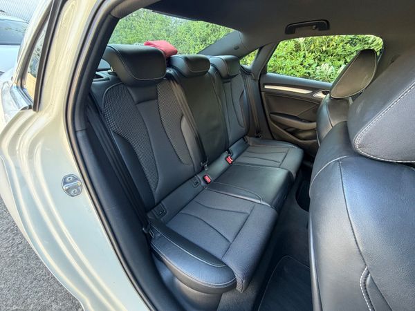 Audi A3 S-Line New NCT 386284808