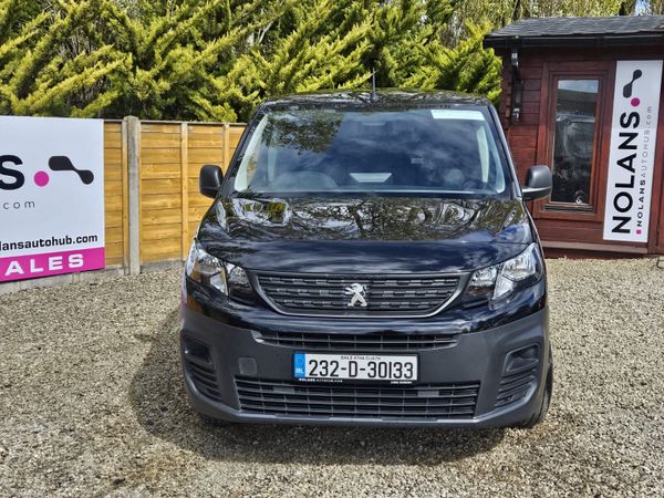 2023 PEUGEOT PARTNER 3 SEATS  WITH ONLY 32KLMS  A 386285096