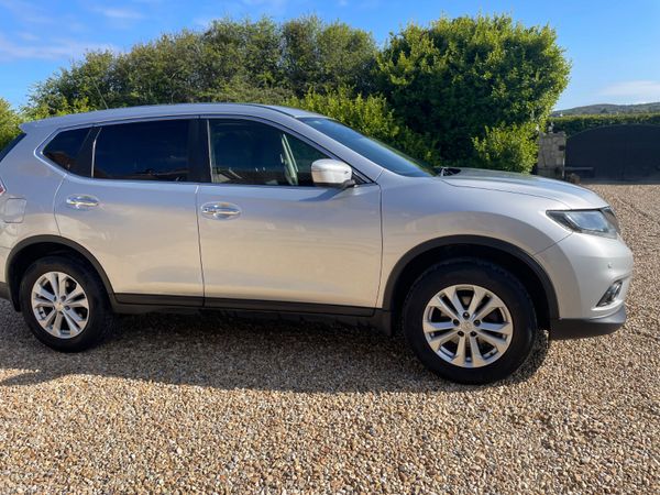 Nissan X-Trail 2017 386211904