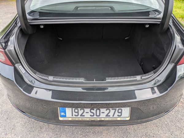 Mazda Mazda 3 GL-S  2019 386223762