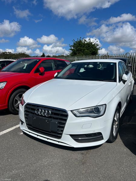 Audi A3 386239542