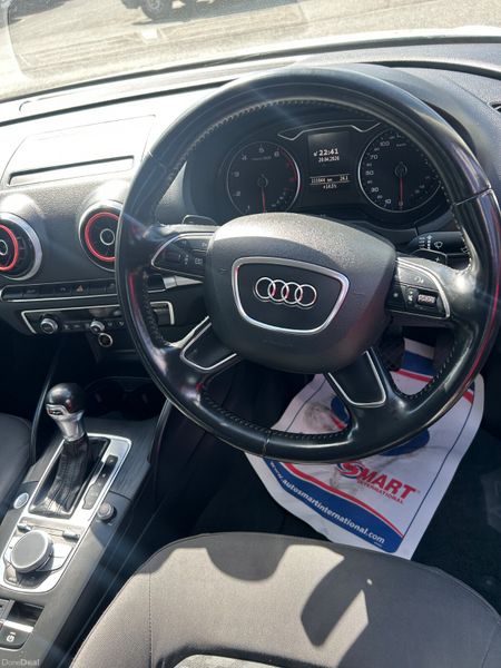 Audi A3 386239544