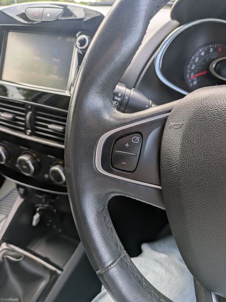 Renault  Clio /DYNAMIQUE NAV /2017 NCT 03/27 386381044