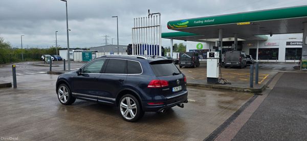 Volkswagen Touareg 2013 R-line Top Spec 386385948