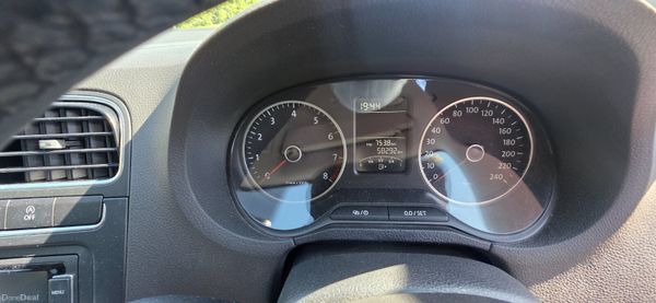 2014 polo 1.2 auto 59k km 386323812