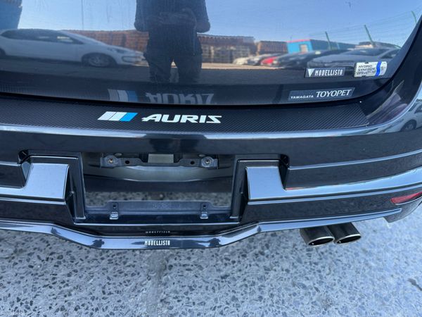 2017 Toyota Auris Hybrid Auto Luna Sports 386324732