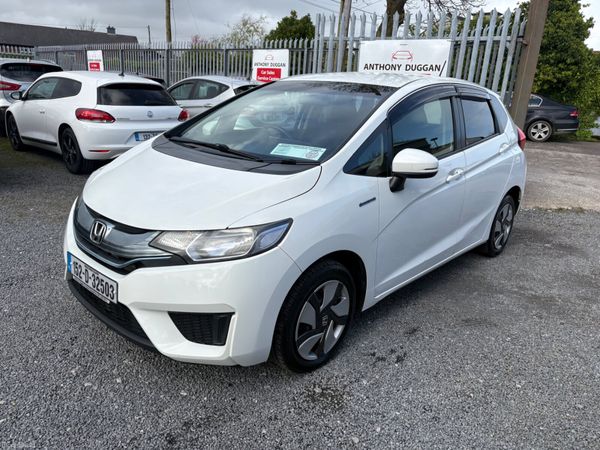 152 Honda Fit hybrid 386332572