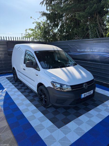 Volkswagen Caddy 2018 386334608