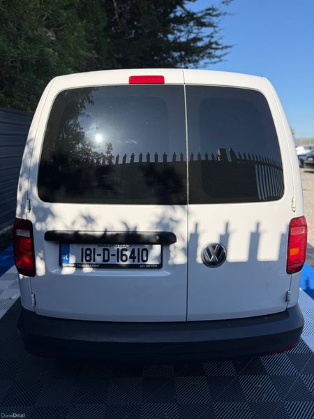 Volkswagen Caddy 2018 386334610