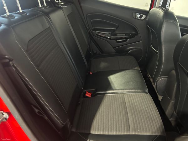 Ford EcoSport 2018 386444512