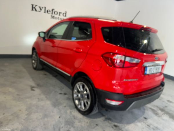 Ford EcoSport 2018 386444518