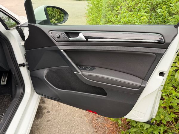 Volkswagen Golf 2020 Great Spec 386446198