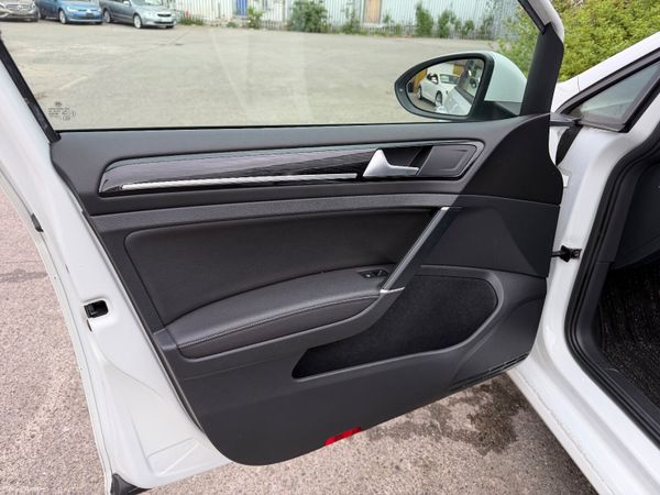 Volkswagen Golf 2020 Great Spec 386446222