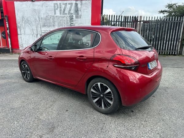 Peugeot 208 1.2 Petrol Auto NCT TAX LOW KMS 386449220