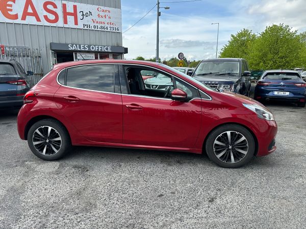 Peugeot 208 1.2 Petrol Auto NCT TAX LOW KMS 386449224