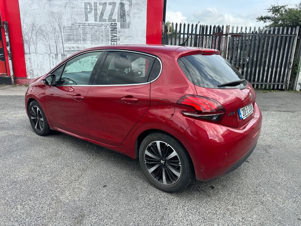 Peugeot 208 1.2 Petrol Auto NCT TAX LOW KMS 386449234